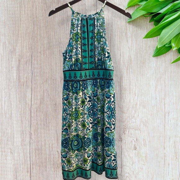 London Times Dresses & Skirts - London Times Key Hole Halter Dress size 8